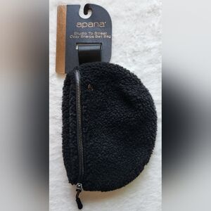 NWT Apana Black Cozy Sherpa Crossbody Bag